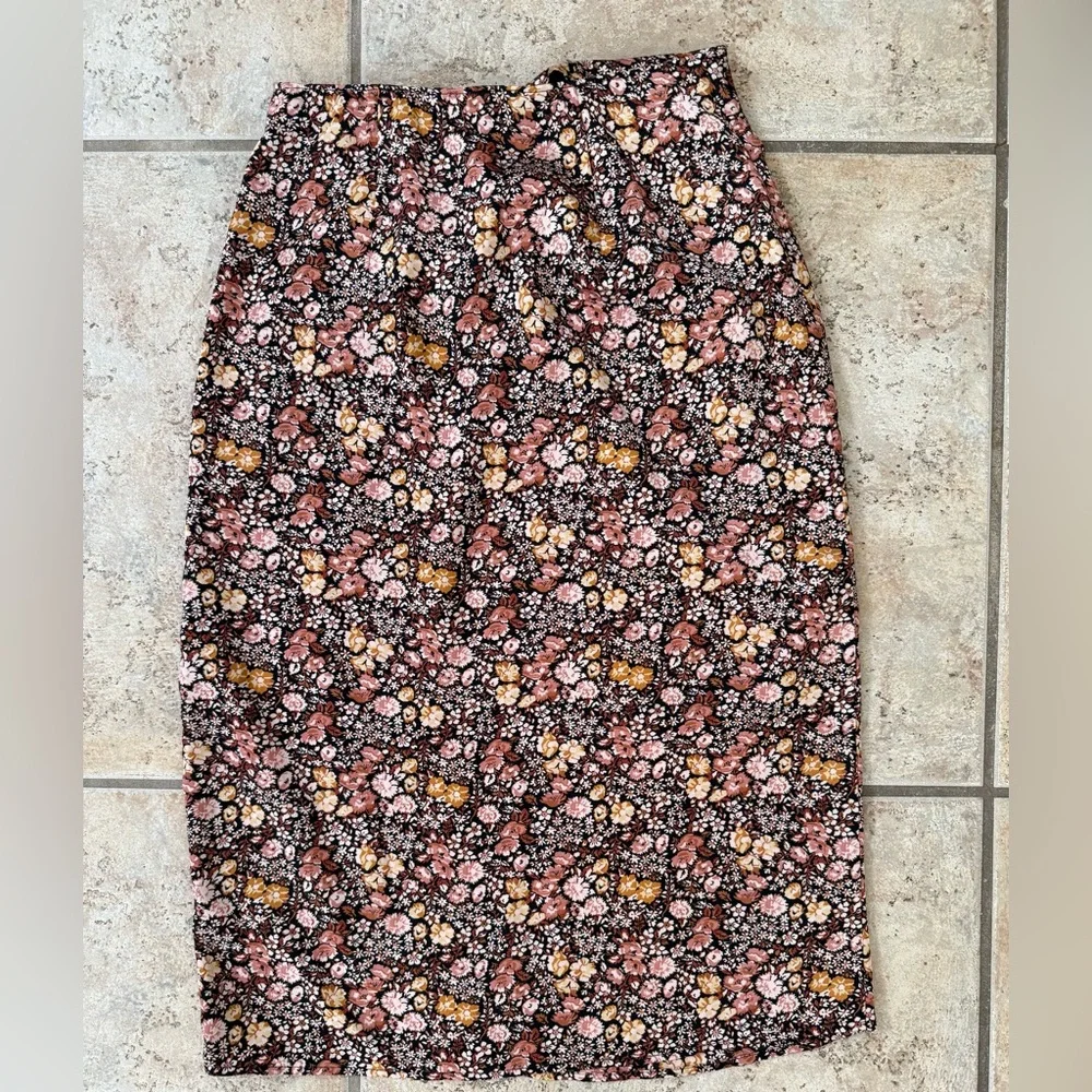 Abercrombie & Fitch Midi Pencil Skirt in Pink and Orange